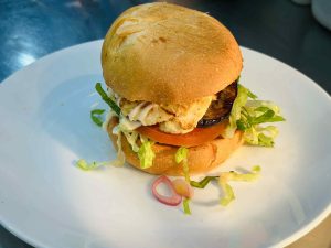 Halloumi Cheesy Burger